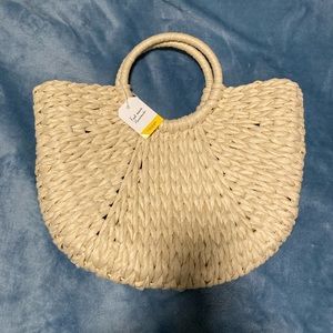 Straw handbag (2/15 deal)